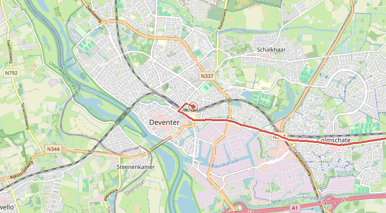 Kaart van de omgeving van de melding, met de kazerne die is gealarmeerd