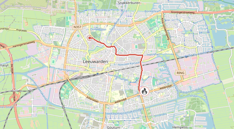 Kaart van de omgeving van de melding, met de kazerne die is gealarmeerd