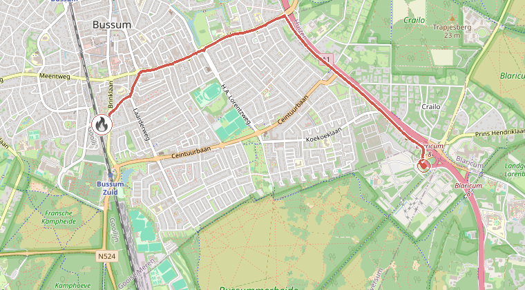 Kaart van de omgeving van de melding, met de kazerne die is gealarmeerd