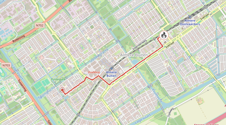 Kaart van de omgeving van de melding, met de kazerne die is gealarmeerd