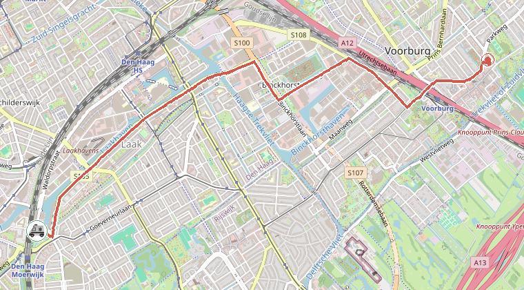 Kaart van de omgeving van de melding, met de kazerne die is gealarmeerd
