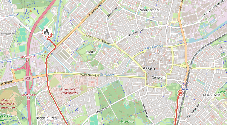 Kaart van de omgeving van de melding, met de kazerne die is gealarmeerd