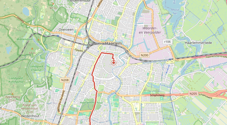 Kaart van de omgeving van de melding, met de kazerne die is gealarmeerd