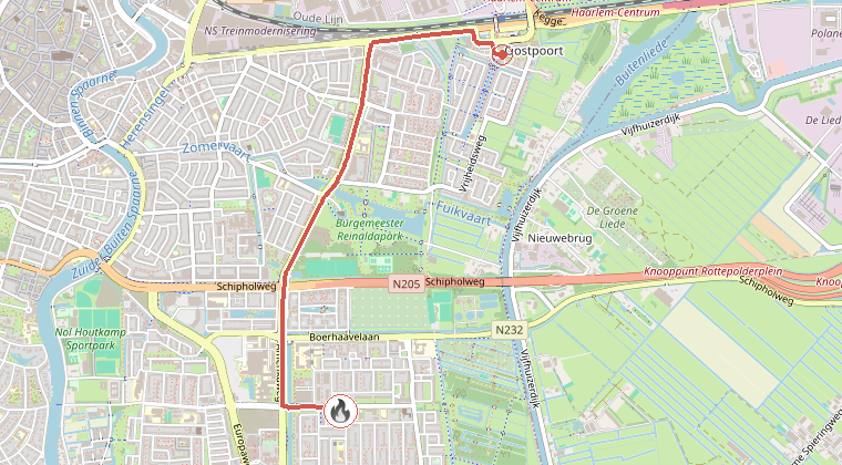 Kaart van de omgeving van de melding, met de kazerne die is gealarmeerd