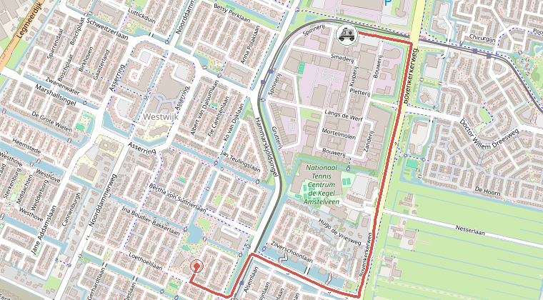 Kaart van de omgeving van de melding, met de kazerne die is gealarmeerd