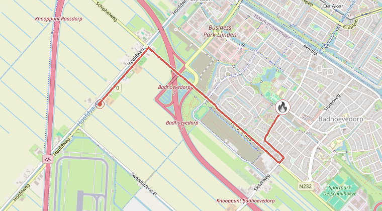 Kaart van de omgeving van de melding, met de kazerne die is gealarmeerd