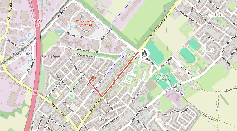 Kaart van de omgeving van de melding, met de kazerne die is gealarmeerd