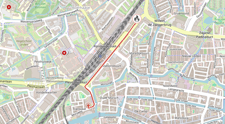 Kaart van de omgeving van de melding, met de kazerne die is gealarmeerd