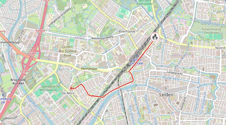 Kaart van de omgeving van de melding, met de kazerne die is gealarmeerd