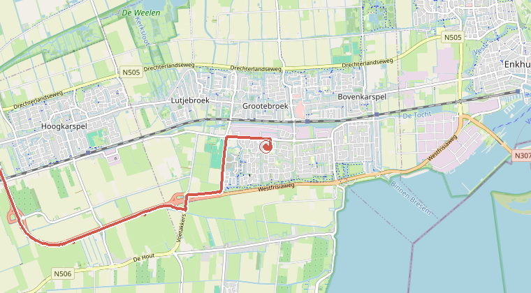 Kaart van de omgeving van de melding, met de kazerne die is gealarmeerd