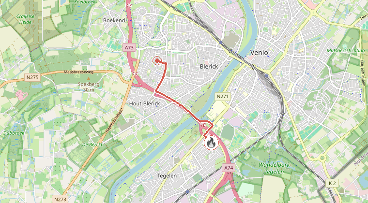 Kaart van de omgeving van de melding, met de kazerne die is gealarmeerd