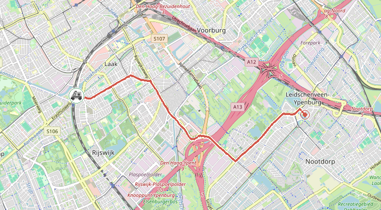 Kaart van de omgeving van de melding, met de kazerne die is gealarmeerd