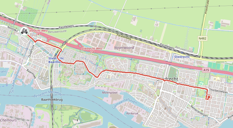 Kaart van de omgeving van de melding, met de kazerne die is gealarmeerd