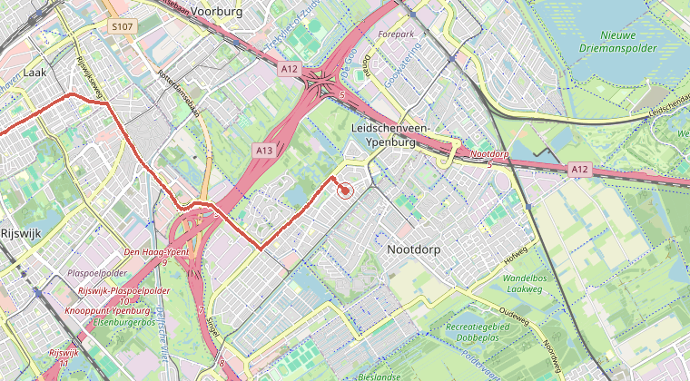 Kaart van de omgeving van de melding, met de kazerne die is gealarmeerd
