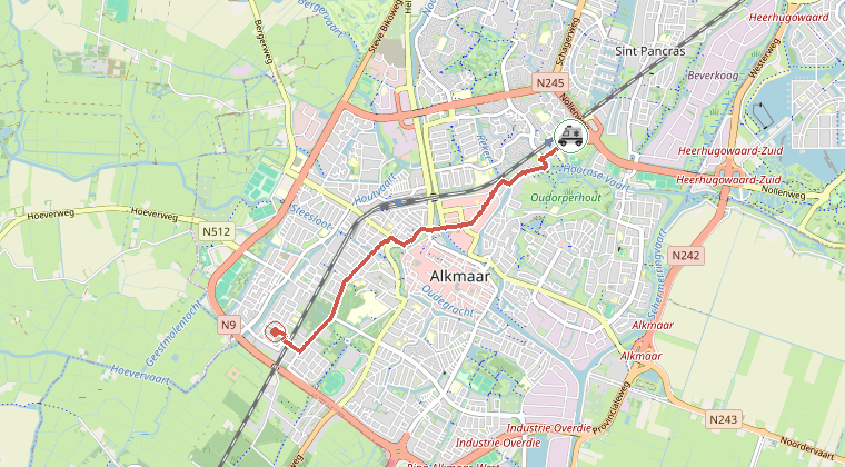 Kaart van de omgeving van de melding, met de kazerne die is gealarmeerd
