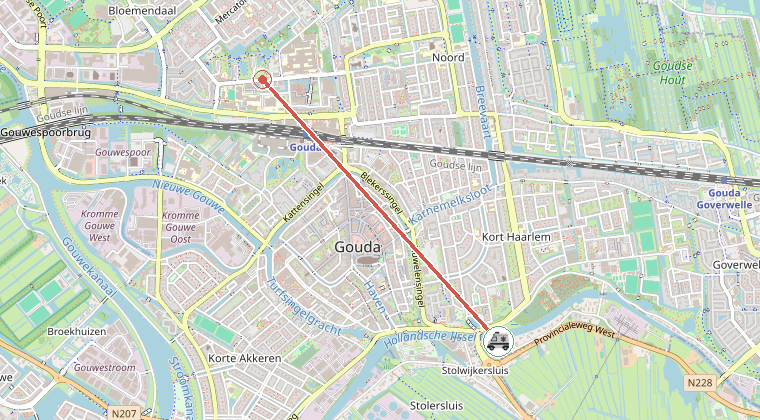 Kaart van de omgeving van de melding, met de kazerne die is gealarmeerd