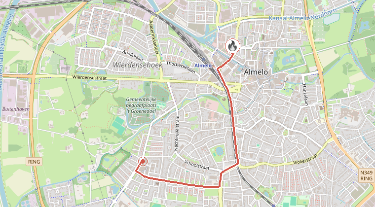 Kaart van de omgeving van de melding, met de kazerne die is gealarmeerd