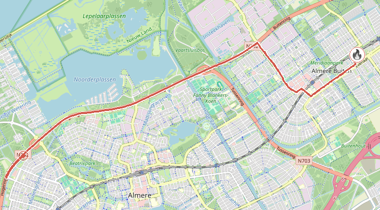 Kaart van de omgeving van de melding, met de kazerne die is gealarmeerd