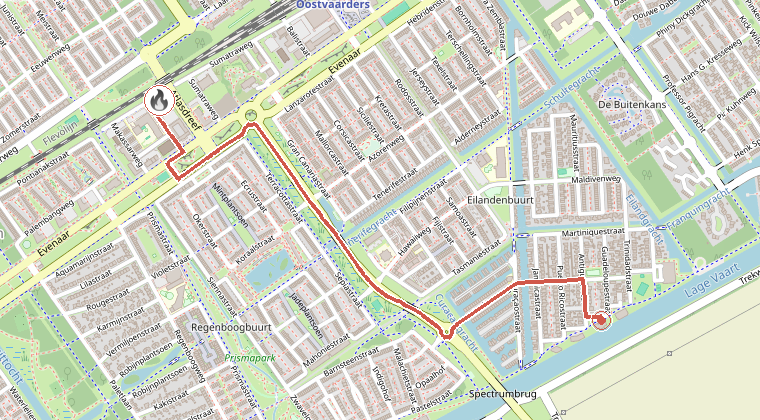 Kaart van de omgeving van de melding, met de kazerne die is gealarmeerd