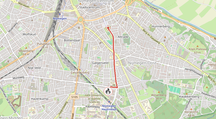 Kaart van de omgeving van de melding, met de kazerne die is gealarmeerd