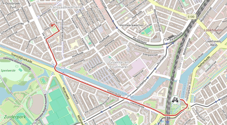 Kaart van de omgeving van de melding, met de kazerne die is gealarmeerd
