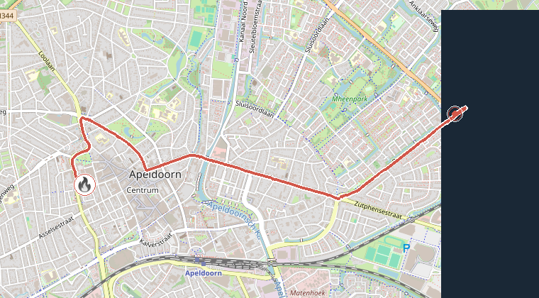 Kaart van de omgeving van de melding, met de kazerne die is gealarmeerd