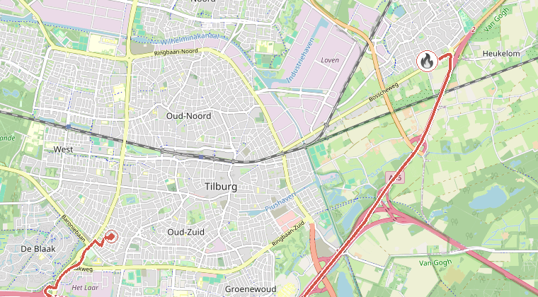 Kaart van de omgeving van de melding, met de kazerne die is gealarmeerd