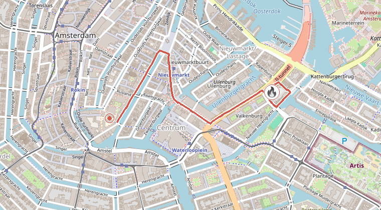Kaart van de omgeving van de melding, met de kazerne die is gealarmeerd