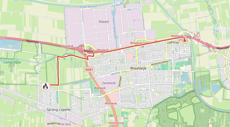 Kaart van de omgeving van de melding, met de kazerne die is gealarmeerd
