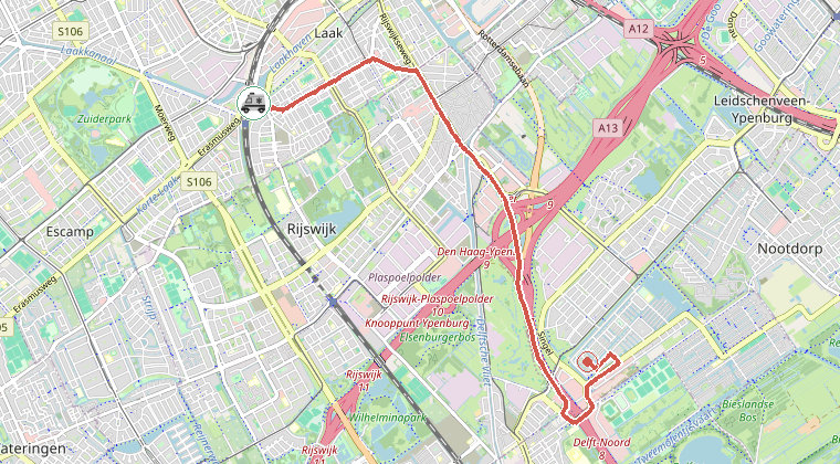 Kaart van de omgeving van de melding, met de kazerne die is gealarmeerd