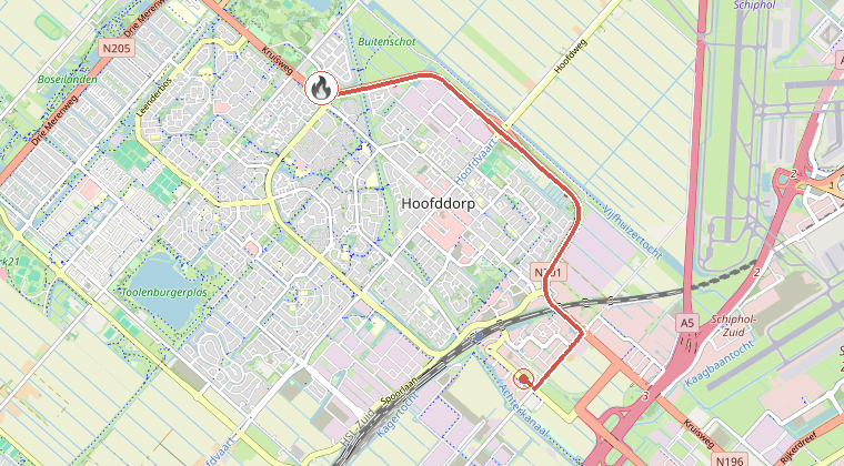 Kaart van de omgeving van de melding, met de kazerne die is gealarmeerd
