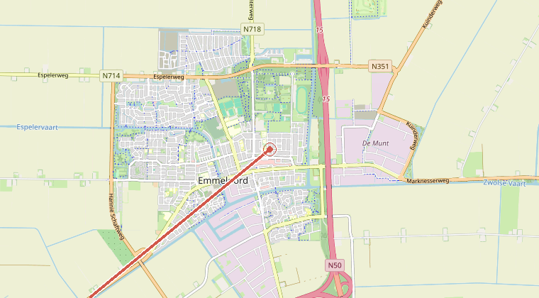 Kaart van de omgeving van de melding, met de kazerne die is gealarmeerd