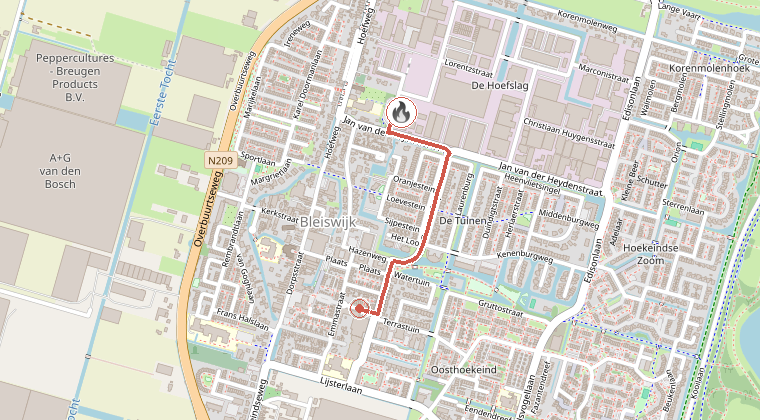 Kaart van de omgeving van de melding, met de kazerne die is gealarmeerd