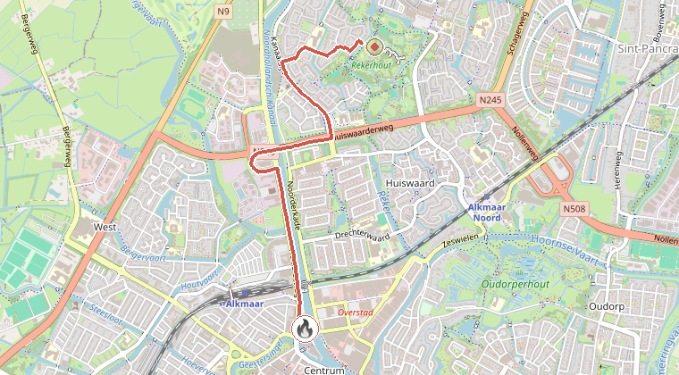 Kaart van de omgeving van de melding, met de kazerne die is gealarmeerd