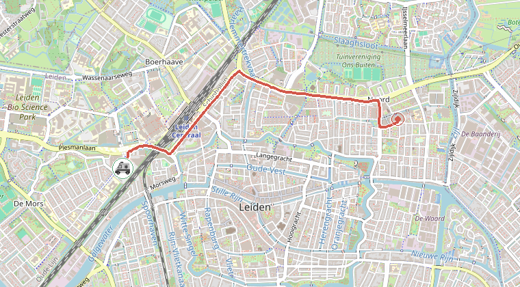 Kaart van de omgeving van de melding, met de kazerne die is gealarmeerd