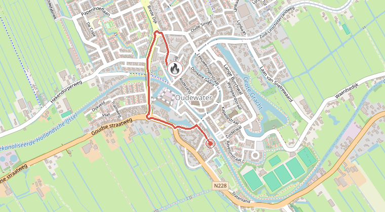 Kaart van de omgeving van de melding, met de kazerne die is gealarmeerd