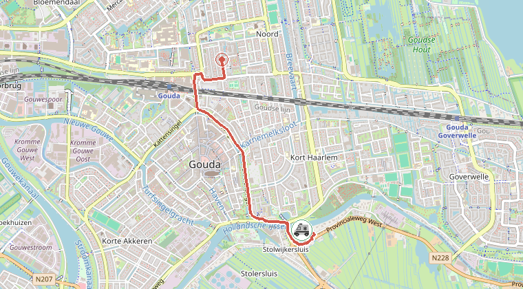 Kaart van de omgeving van de melding, met de kazerne die is gealarmeerd
