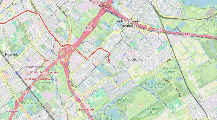 Kaart van de omgeving van de melding, met de kazerne die is gealarmeerd