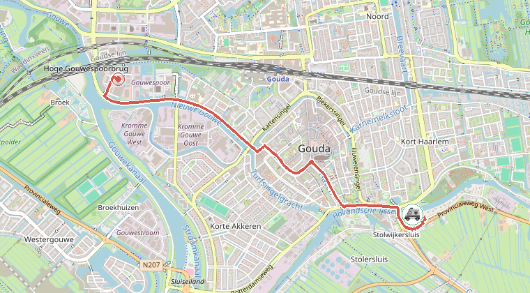 Kaart van de omgeving van de melding, met de kazerne die is gealarmeerd