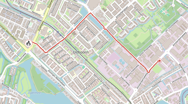 Kaart van de omgeving van de melding, met de kazerne die is gealarmeerd