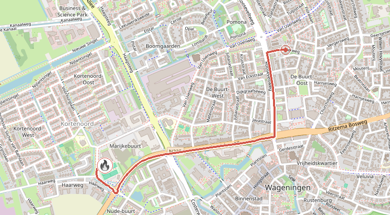 Kaart van de omgeving van de melding, met de kazerne die is gealarmeerd