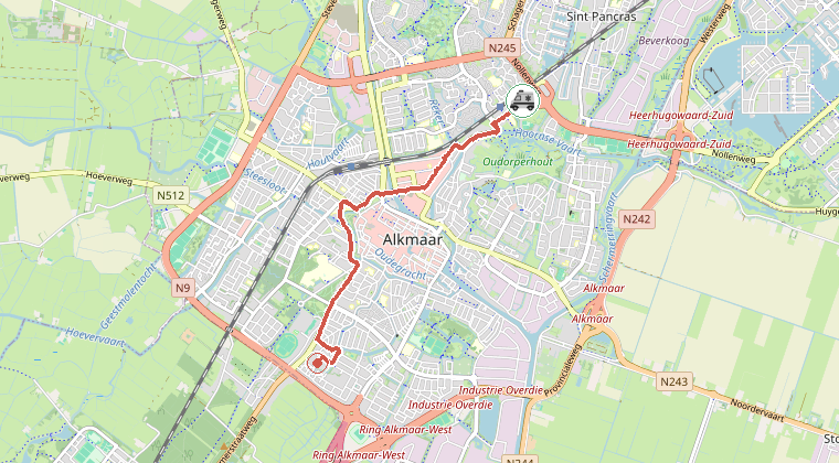 Kaart van de omgeving van de melding, met de kazerne die is gealarmeerd