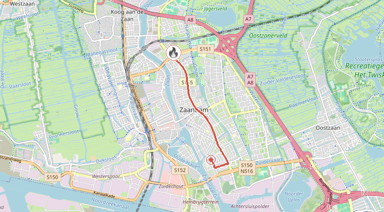 Kaart van de omgeving van de melding, met de kazerne die is gealarmeerd