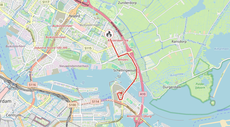 Kaart van de omgeving van de melding, met de kazerne die is gealarmeerd