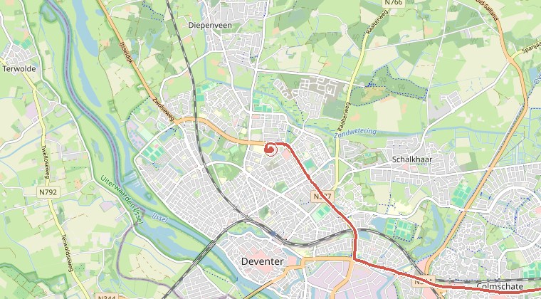 Kaart van de omgeving van de melding, met de kazerne die is gealarmeerd