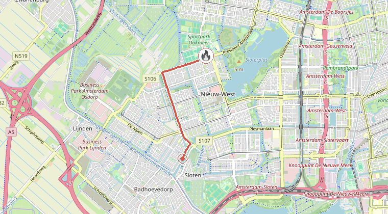 Kaart van de omgeving van de melding, met de kazerne die is gealarmeerd