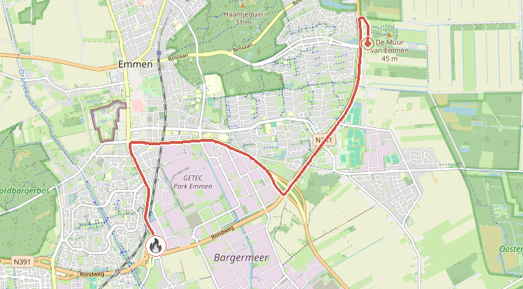 Kaart van de omgeving van de melding, met de kazerne die is gealarmeerd