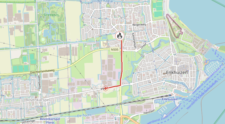 Kaart van de omgeving van de melding, met de kazerne die is gealarmeerd