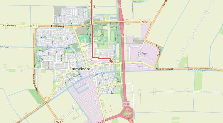 Kaart van de omgeving van de melding, met de kazerne die is gealarmeerd