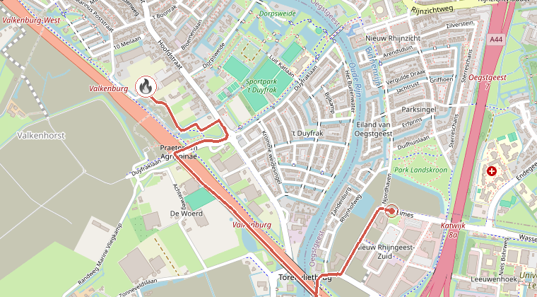 Kaart van de omgeving van de melding, met de kazerne die is gealarmeerd